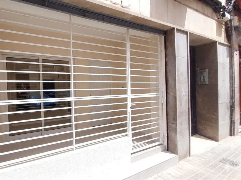 شقة de 2 dormitorios en Elche, Costa Blanca — صورة 2 من 11