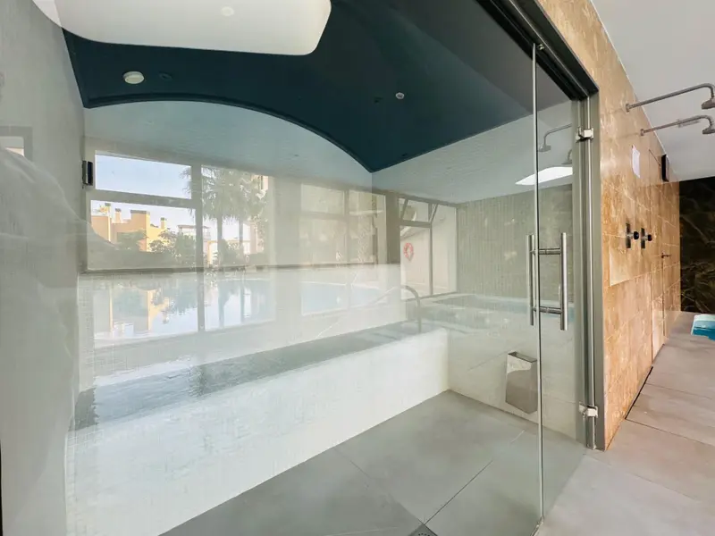 Apartamento de 2 dormitorios en Villajoyosa, Costa Blanca — foto 20 de 29