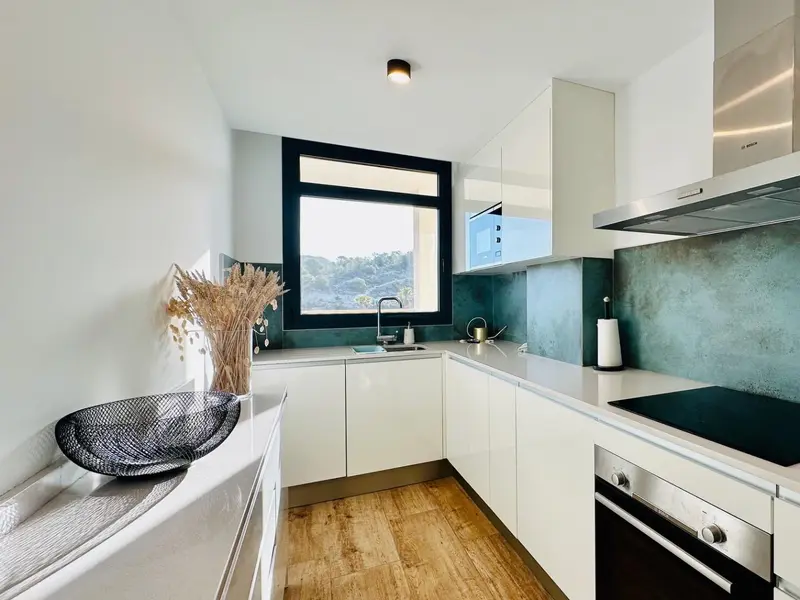 Apartamento de 2 dormitorios en Villajoyosa, Costa Blanca — foto 11 de 29