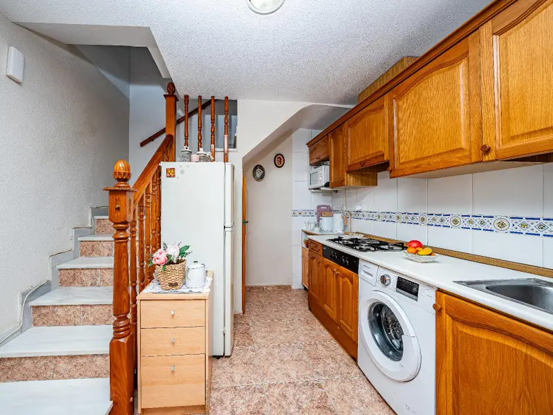 Bungalow with 1 bedrooms in Santa Pola, Costa Blanca — photo 3 of 30