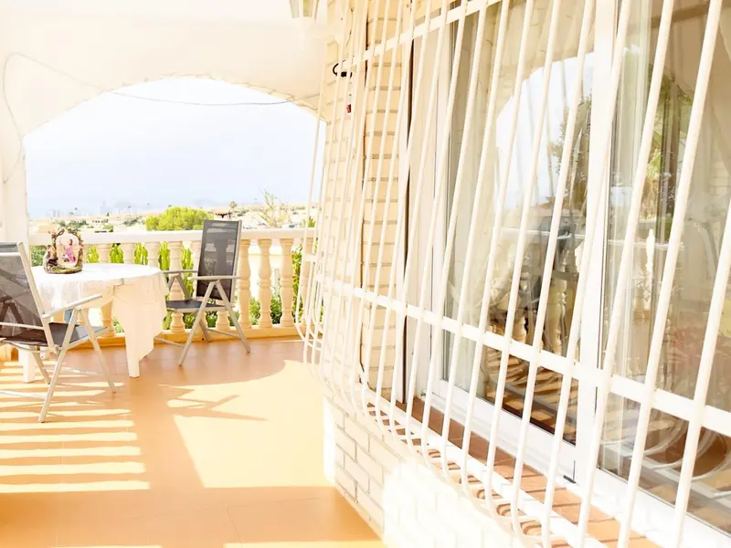 Вилла de 6 dormitorios en La Nucía, Costa Blanca — фото 20 из 29