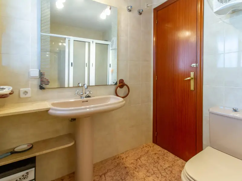 Apartamento de 3 dormitorios en Villajoyosa, Costa Blanca — foto 29 de 30