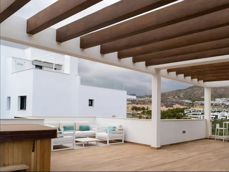 Villa de 3 dormitorios en Finestrat, Costa Blanca — foto 28 de 29