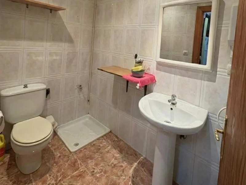 Bedrijfsruimte met 1 slaapkamers in Monóvar, Costa Blanca — foto 7 van 7