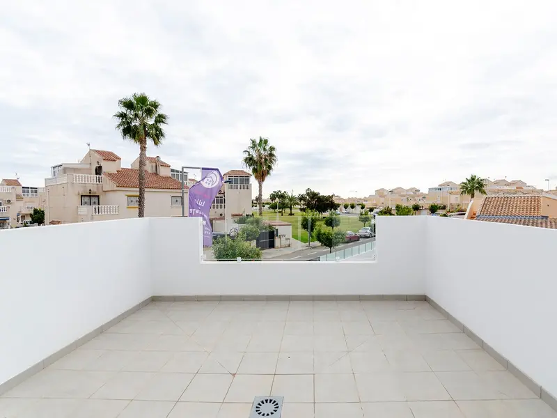 Terreno de 3 dormitorios en Torrevieja, Costa Blanca — foto 25 de 30