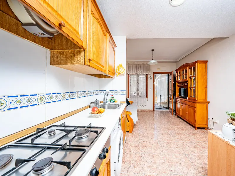 Bungalow with 1 bedrooms in Santa Pola, Costa Blanca — photo 6 of 30
