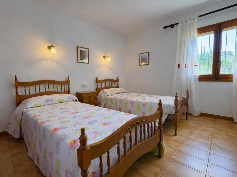 Villa de 4 dormitorios en Calpe, Costa Blanca — foto 5 de 24