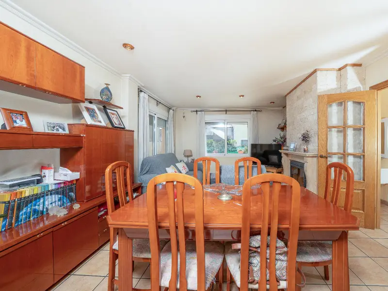 Maison mitoyenne avec 5 chambres à Daya Nueva, Costa Blanca — photo 7 sur 30