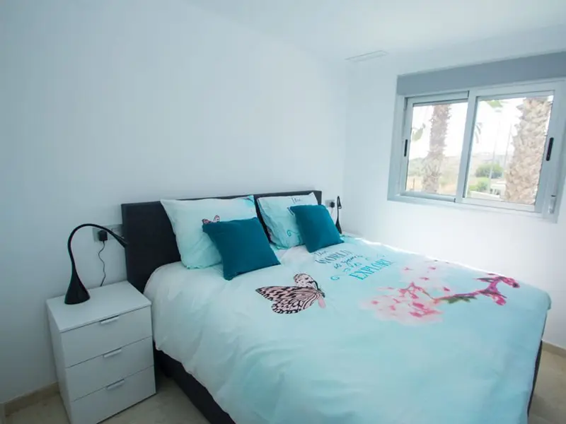 Apartamento de 2 dormitorios en Orihuela Costa, Costa Blanca — foto 16 de 30