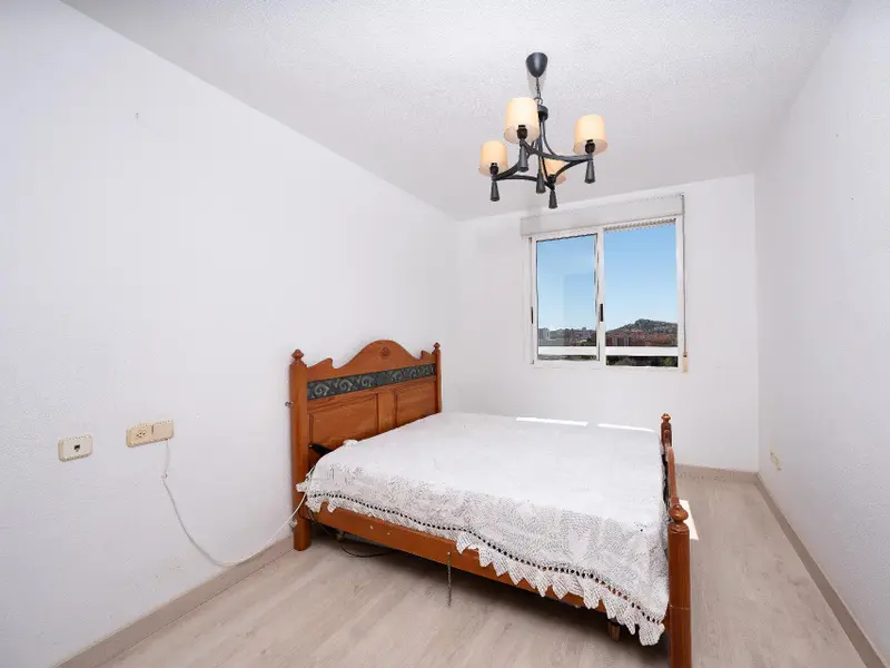 Apartamento de 2 dormitorios en Alicante, Costa Blanca — foto 17 de 28