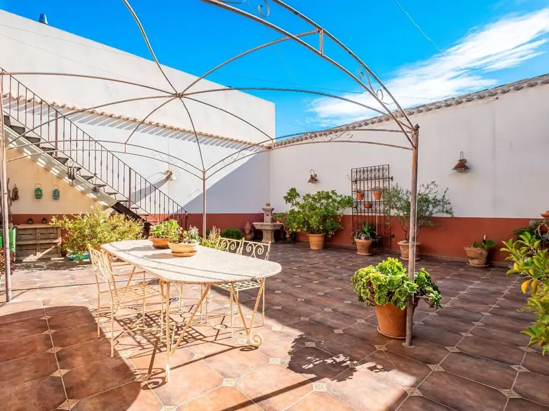 Villa de 5 dormitorios en Pinoso, Costa Blanca — foto 19 de 30