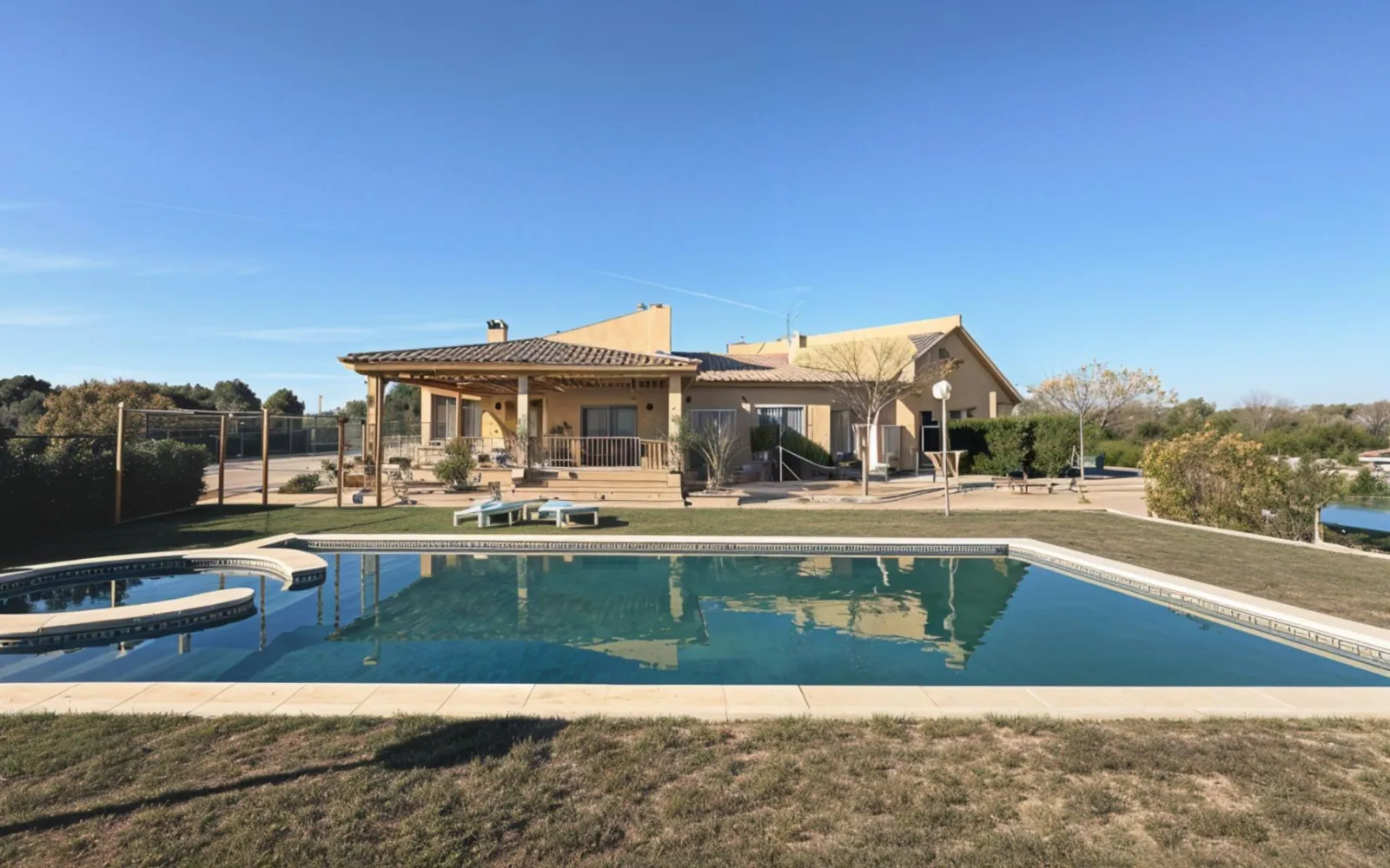 Villa avec 5 chambres à Almansa, Costa Blanca — photo 1 sur 30