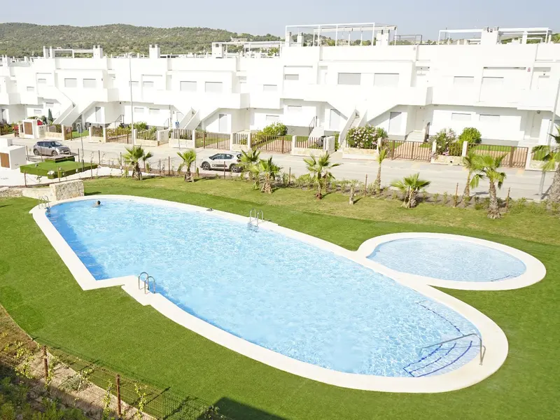 Bungalow planta alta en Vistabella, Costa Blanca