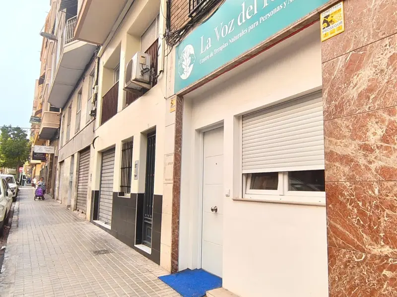 Local comercial de 1 dormitorios en Elche, Costa Blanca — foto 1 de 6