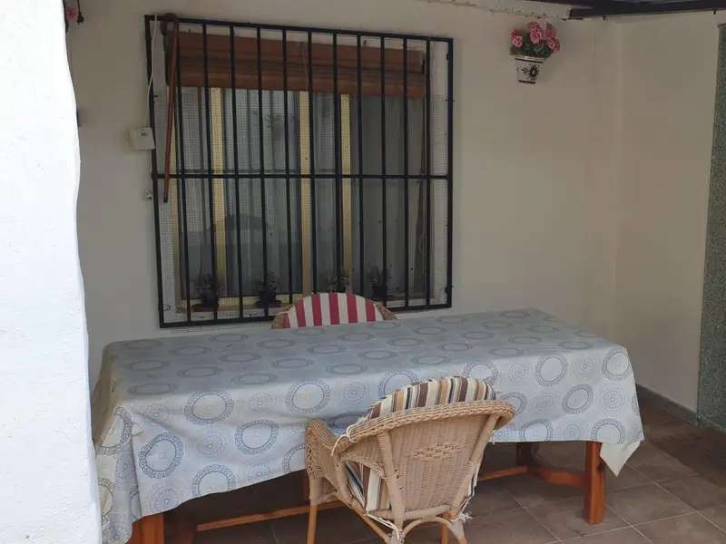 Villa de 2 dormitorios en Aspe, Costa Blanca — foto 2 de 25