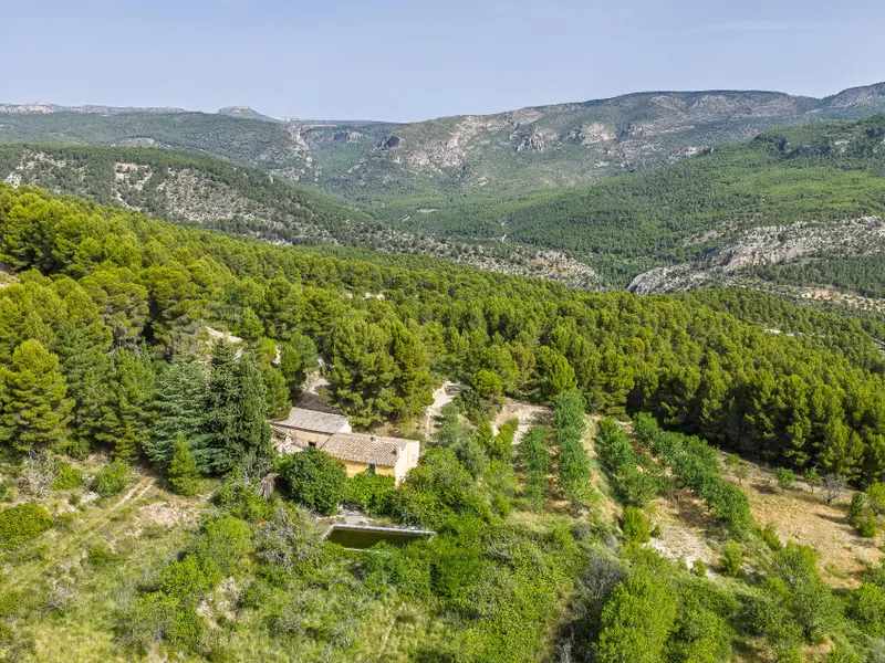 Casa de campo de 4 dormitorios en Desconocido, Costa Blanca — foto 1 de 30