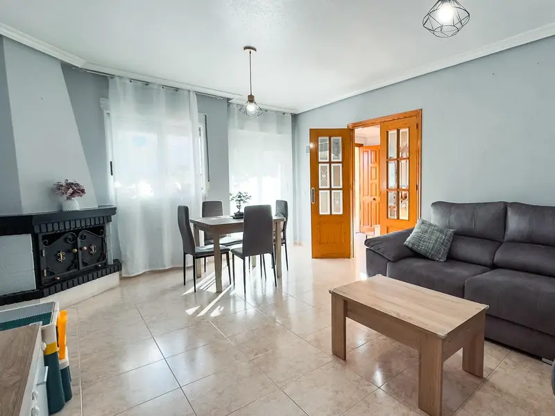 Bungalow de 3 dormitorios en Desconocido, Costa Blanca — foto 17 de 30