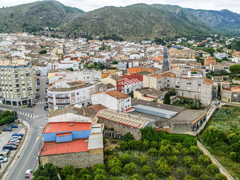 محل تجاري en Pedreguer, Costa Blanca — صورة 3 من 9