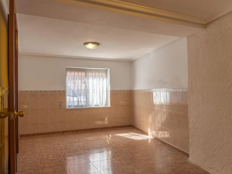 Villa de 4 dormitorios en Desconocido, Costa Blanca — foto 5 de 30