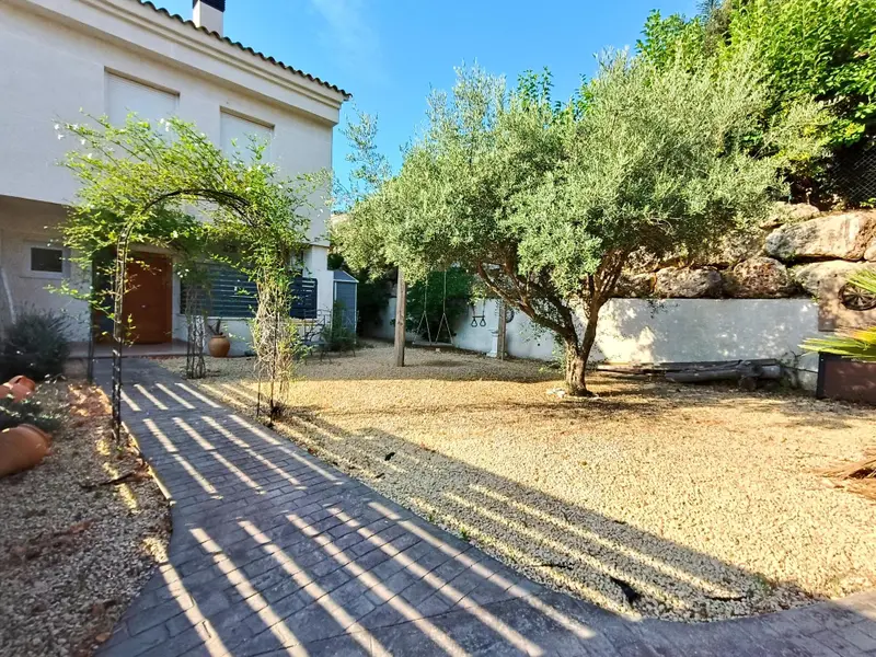 Reihenhaus mit 4 Schlafzimmern in Moraira, Costa Blanca — Foto 7 von 30