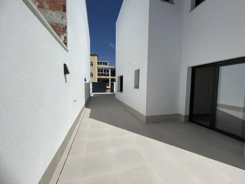 Villa de 3 dormitorios en Almoradí, Costa Blanca — foto 3 de 30