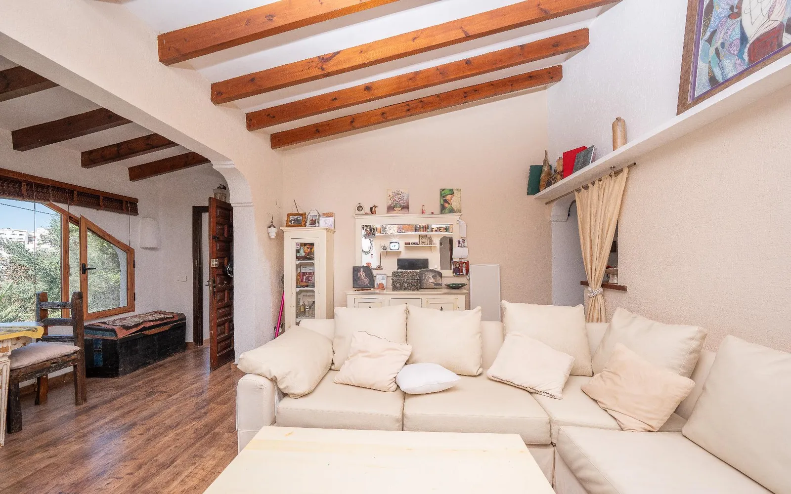 Villa de 4 dormitorios en El Campello, Costa Blanca — foto 1 de 30