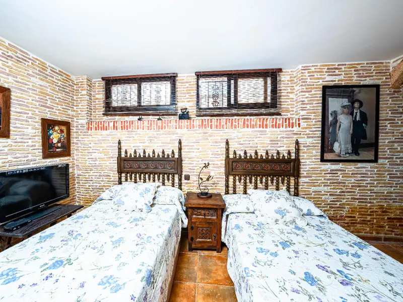 Villa de 7 dormitorios en Daya Nueva, Costa Blanca — foto 22 de 30