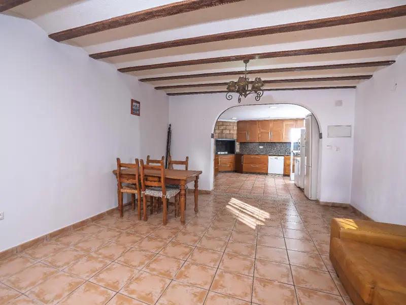Villa with 3 bedrooms in Elche, Costa Blanca — photo 27 of 30