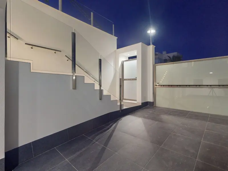 Villa de 3 dormitorios en Finestrat, Costa Blanca — foto 28 de 30