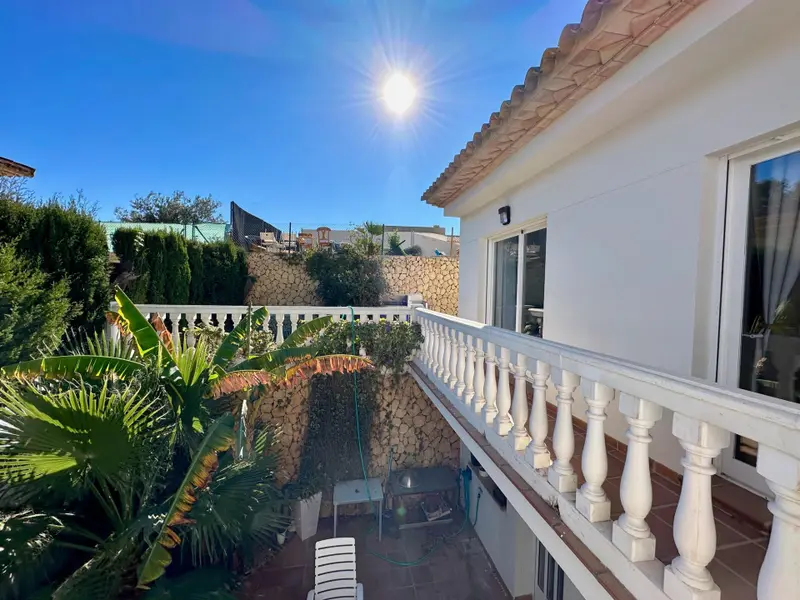 Villa de 6 dormitorios en La Nucía, Costa Blanca — foto 29 de 30