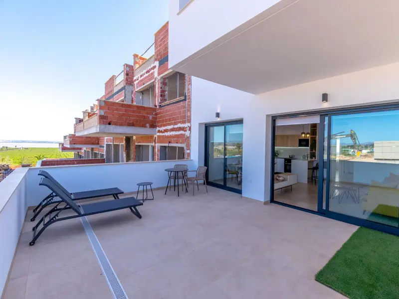 Бунгало з 2 спальнями у Torrevieja, Коста-Бланка — фото 20 з 30