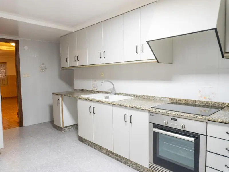Villa de 4 dormitorios en Desconocido, Costa Blanca — foto 7 de 30