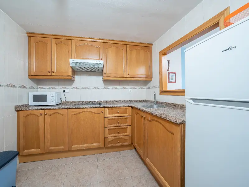 Apartamento de 2 dormitorios en Villajoyosa, Costa Blanca — foto 14 de 22