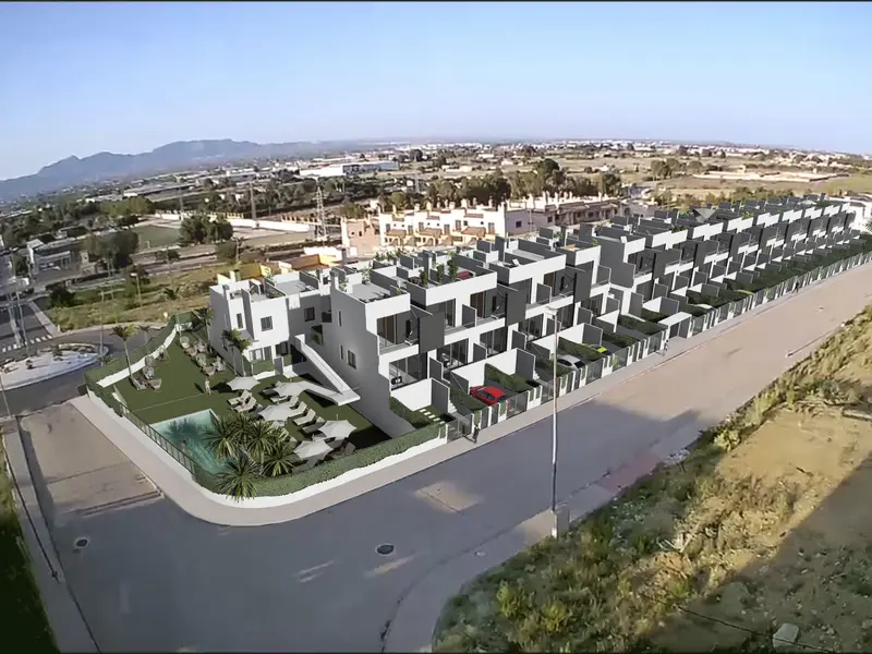 Bungalow planta alta en Cox, Costa Blanca