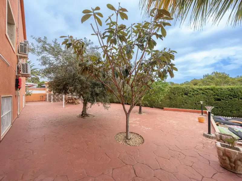 Villa de 5 dormitorios en La Nucía, Costa Blanca — foto 14 de 30