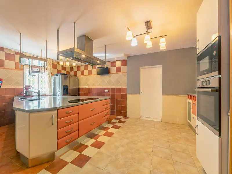 Villa mit 4 Schlafzimmern in Alicante, Costa Blanca — Foto 4 von 30