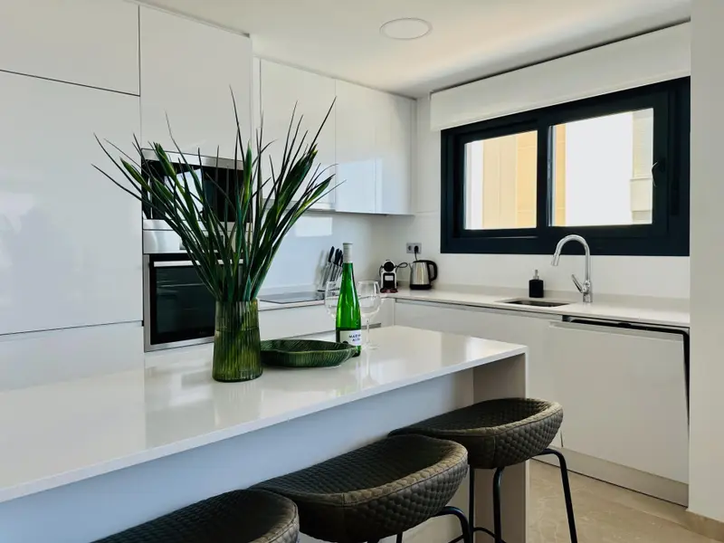 Apartamento de 3 dormitorios en Benidorm, Costa Blanca — foto 7 de 25