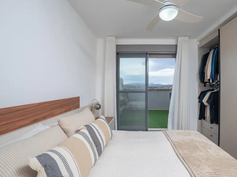 Penthouse with 3 bedrooms in Elche, Costa Blanca — photo 19 of 30