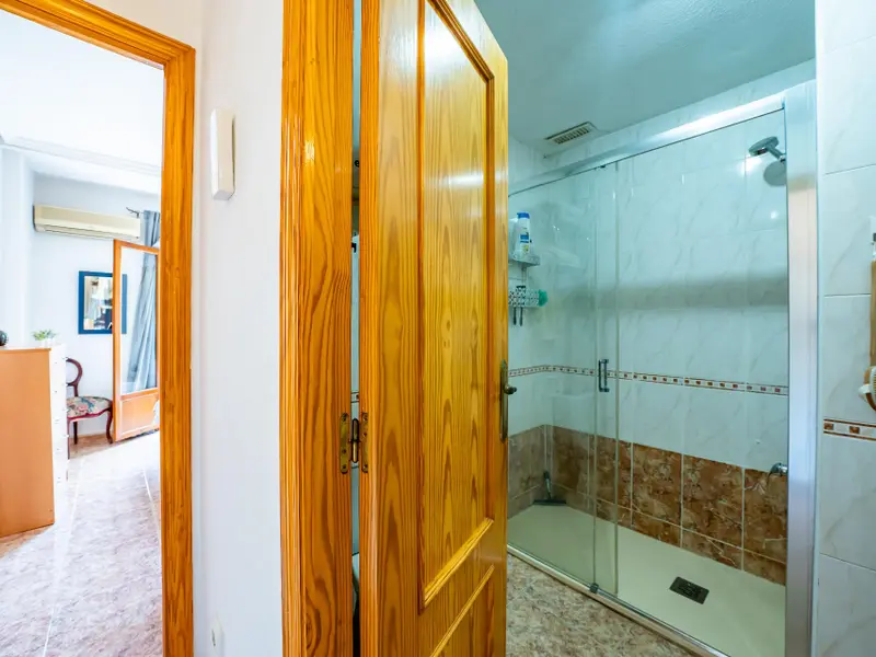 Bungalow with 1 bedrooms in Santa Pola, Costa Blanca — photo 9 of 30