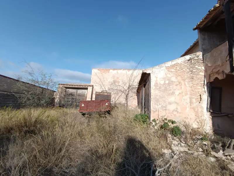Villa de 7 dormitorios en Pinoso, Costa Blanca — foto 14 de 19