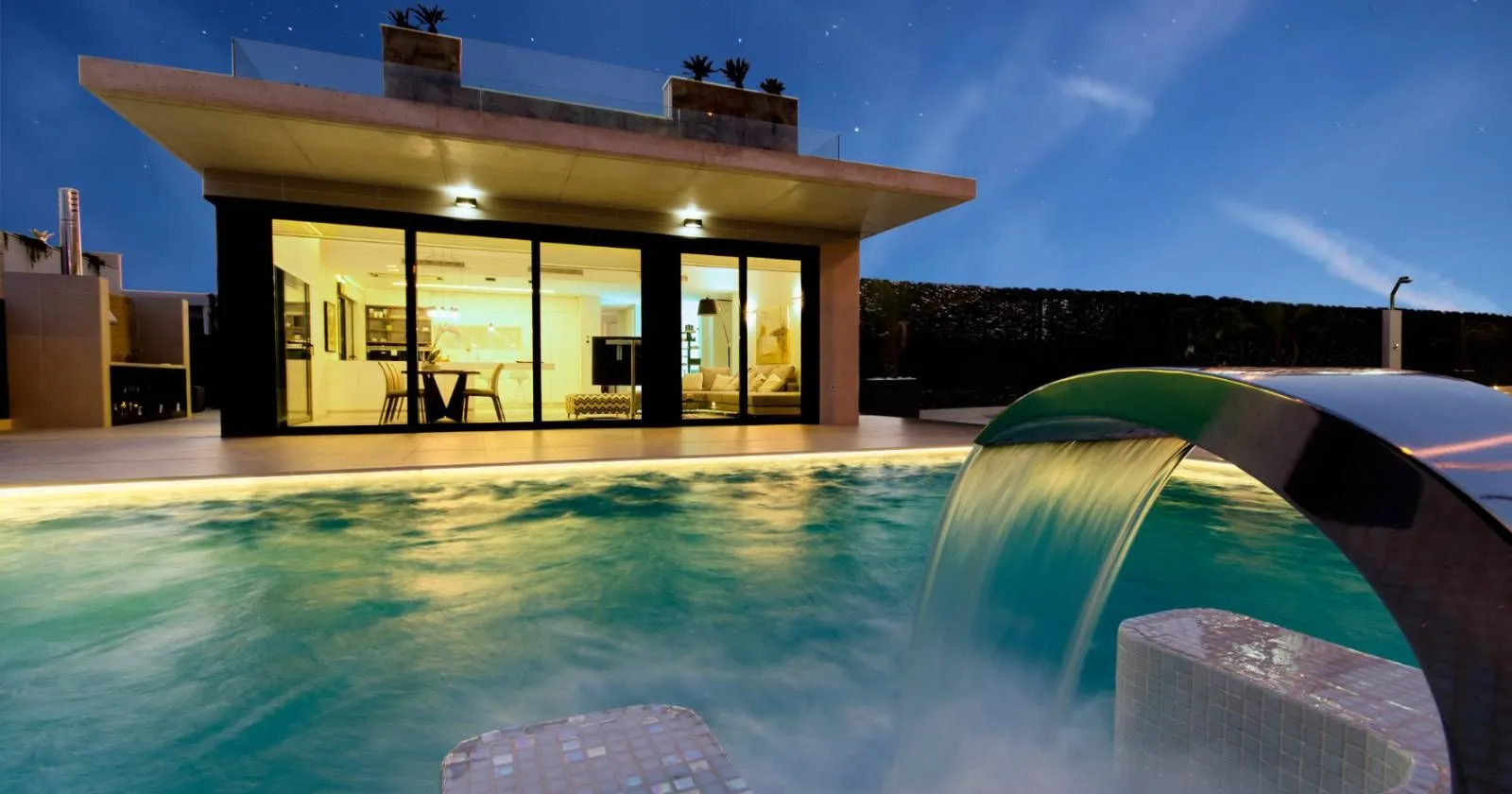 Villa de 4 dormitorios en Orihuela Costa, Costa Blanca — foto 1 de 30