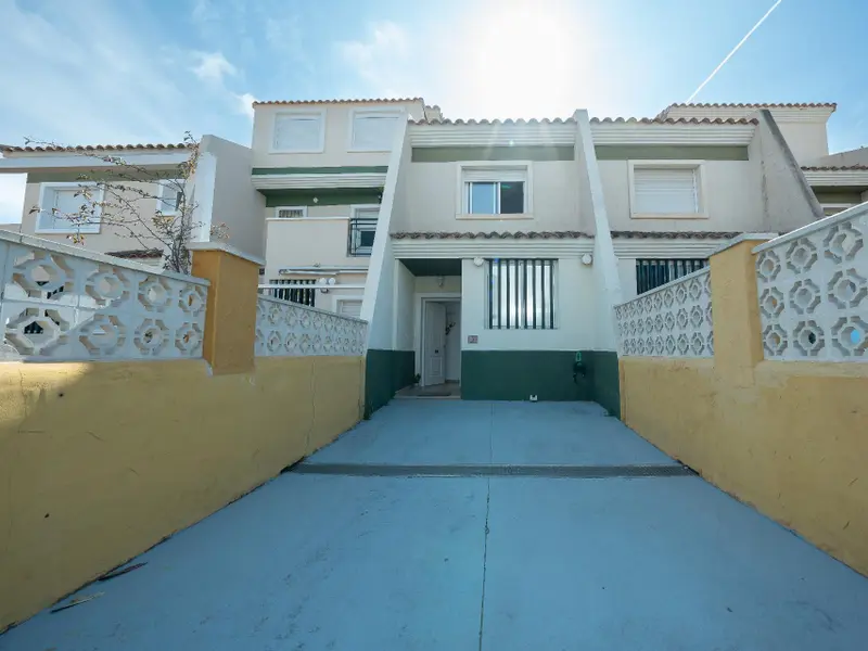Villa de 2 dormitorios en Finestrat, Costa Blanca — foto 27 de 30