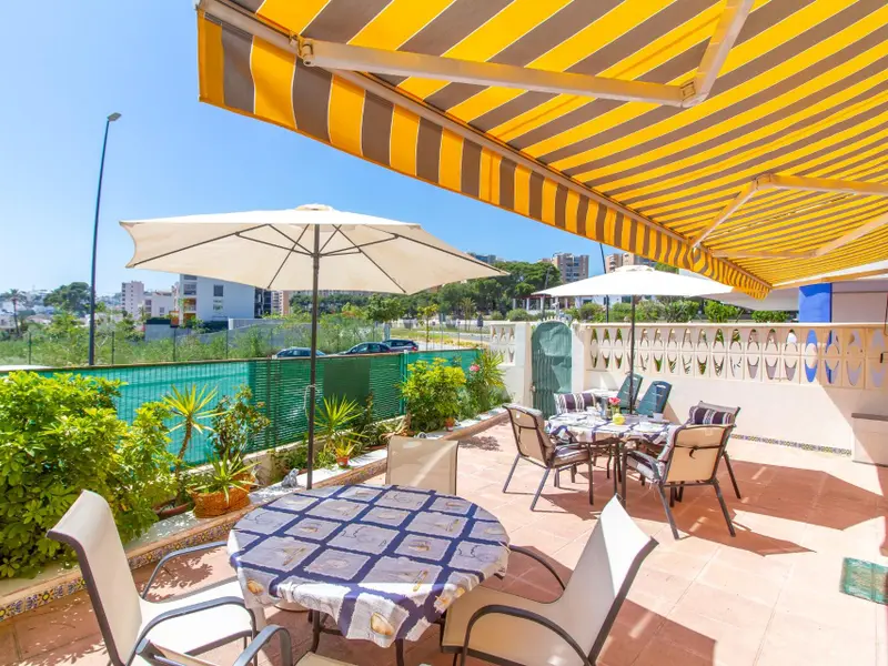 Apartamento de 3 dormitorios en Villajoyosa, Costa Blanca — foto 20 de 30