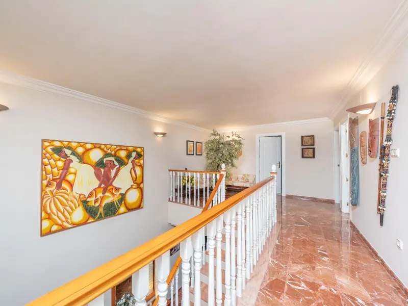 Villa de 5 dormitorios en Alcoy, Costa Blanca — foto 29 de 30
