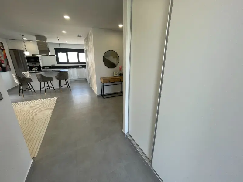 Villa mit 5 Schlafzimmern in Torrevieja, Costa Blanca — Foto 12 von 30