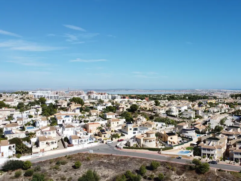 Apartamento de 2 dormitorios en Orihuela Costa, Costa Blanca — foto 27 de 30