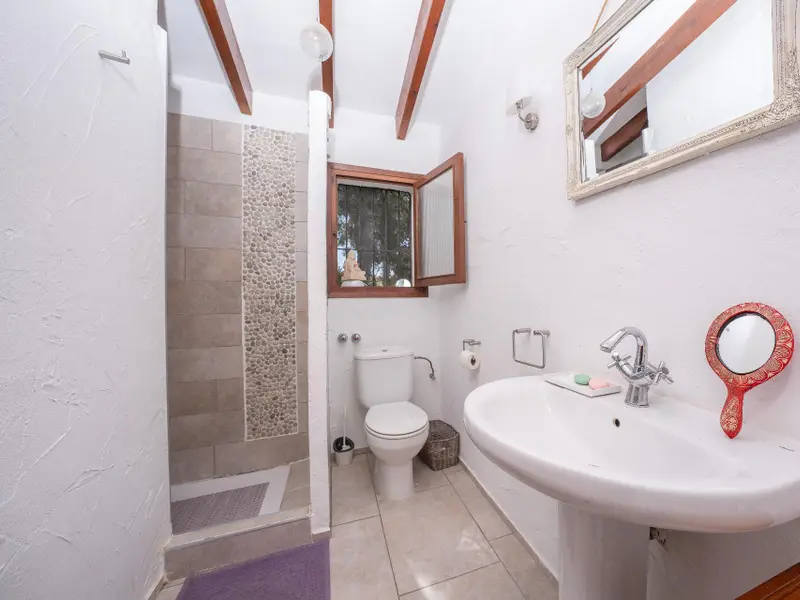 Villa de 4 dormitorios en El Campello, Costa Blanca — foto 18 de 30