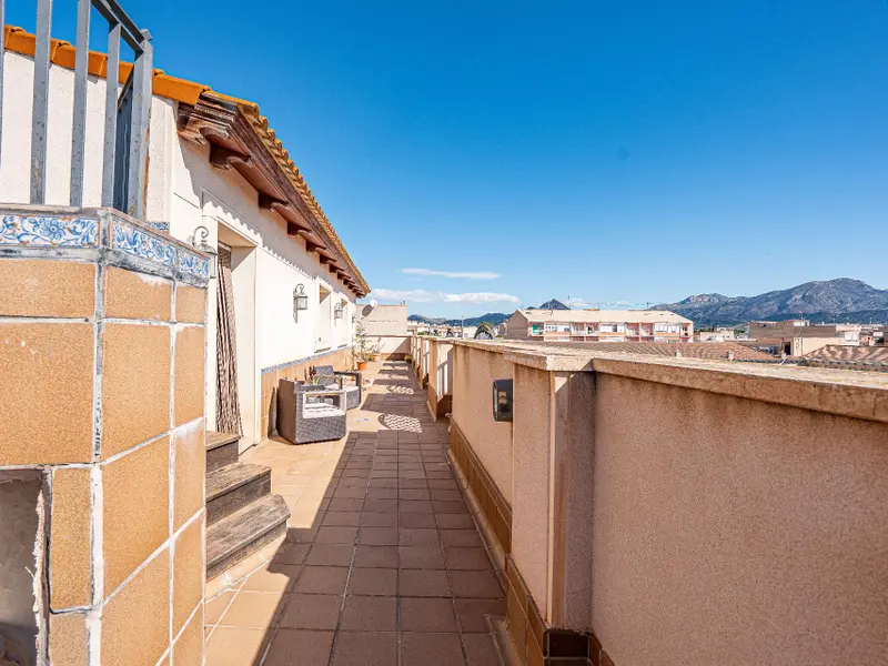 Penthouse mit 3 Schlafzimmern in Novelda, Costa Blanca — Foto 2 von 30
