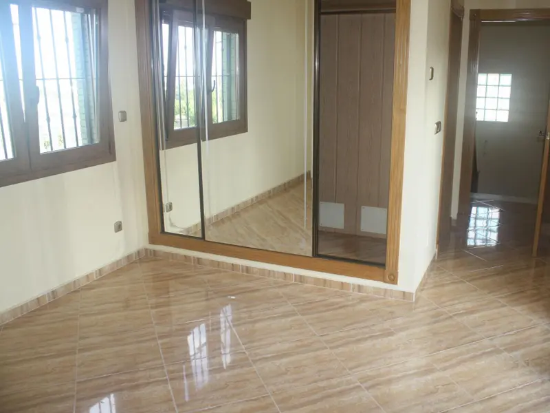 Villa de 3 dormitorios en Torrevieja, Costa Blanca — foto 25 de 26