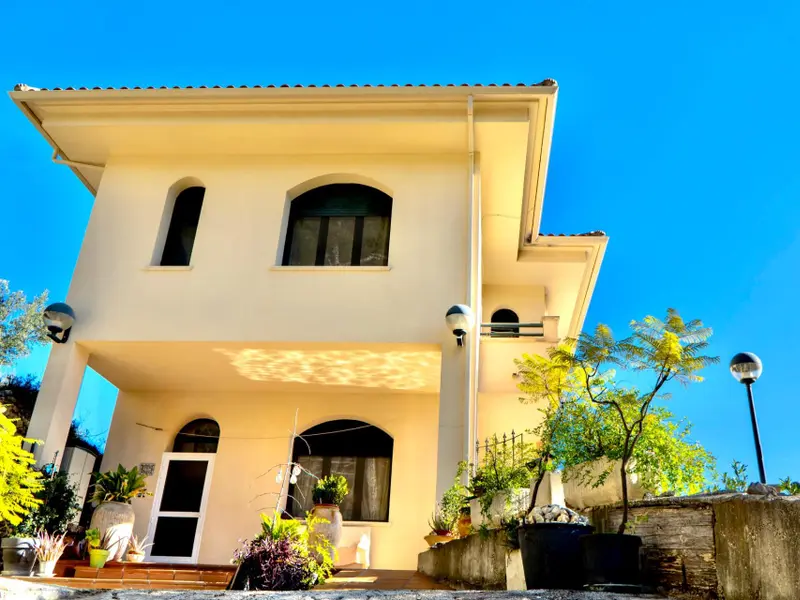 Casa de campo de 5 dormitorios en Desconocido, Costa Blanca — foto 3 de 30